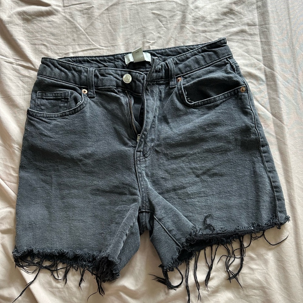 Stylish Black Denim Women Shorts